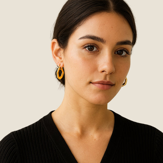 ✨ Anti Tarnish Geometric Hoop Earrings.