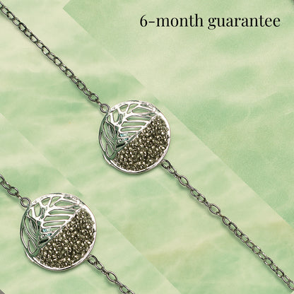 The Lumiere Leaf Bracelet.